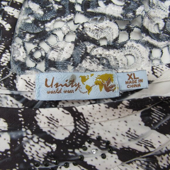 Unity World Wear Women's Black & White Blouse w/Floral Cut Out On Back Size XL - Picture 9 of 10